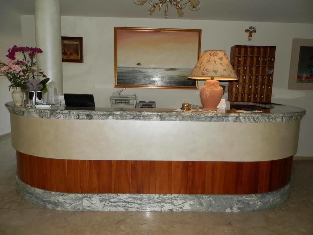 Hotel Il Caravaggio Marina di Pietrasanta Extérieur photo